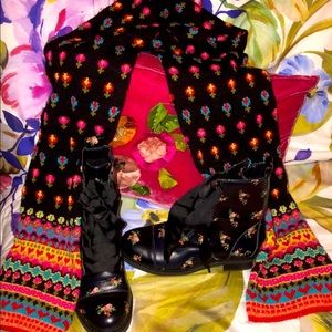 Kids Matching Scarf and Boots